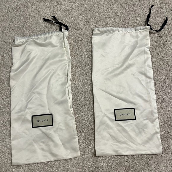 Set of 2 Gucci logo white black dust bag storage decoration - Picture 1 of 16